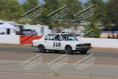 media/Oct-02-2022-24 Hours of Lemons (Sun) [[cb81b089e1]]/1020am (Front Straight)/